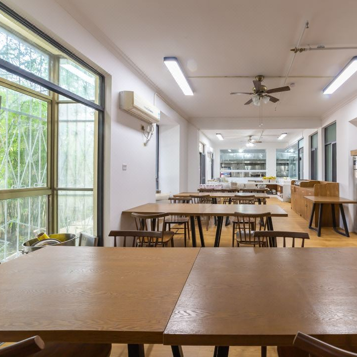 三亚爸妈乐康养公寓