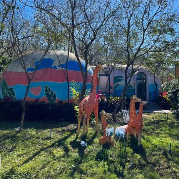 东方花梨谷温泉康养度假基地